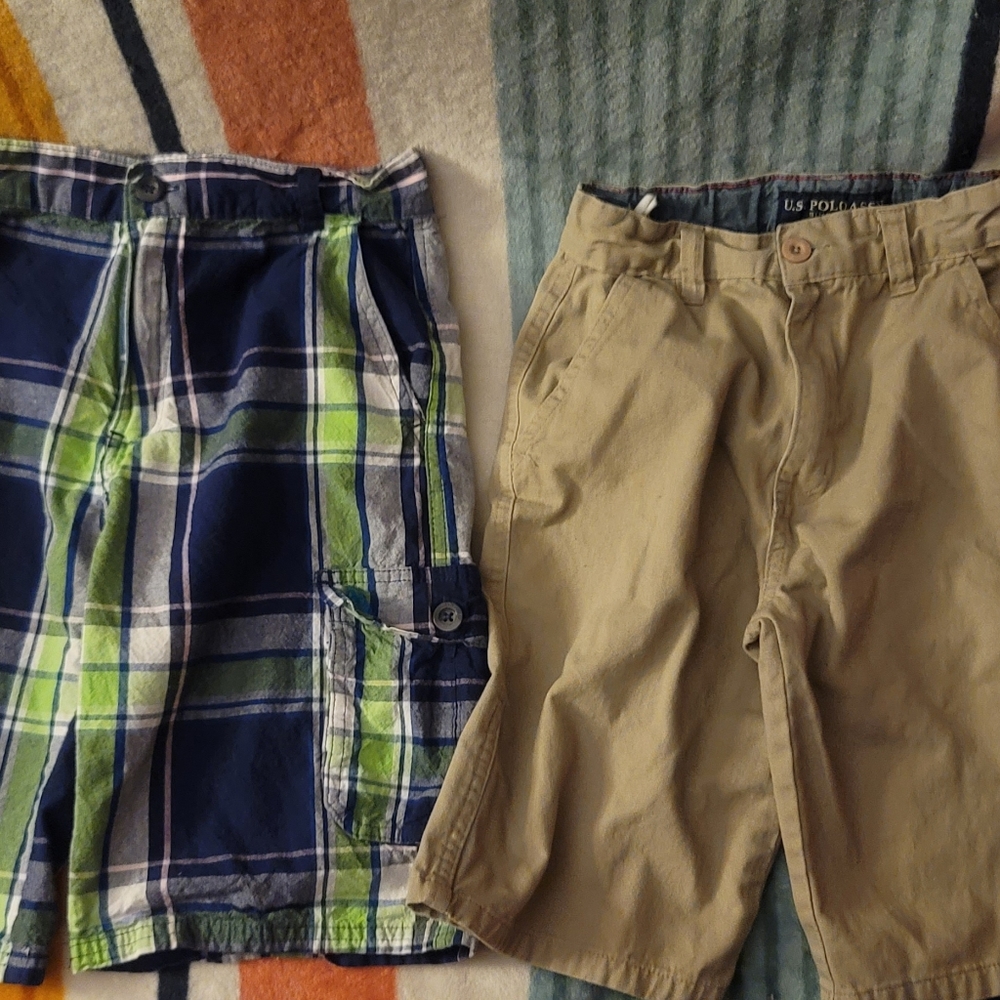 Shorts - Picture 4 of 5